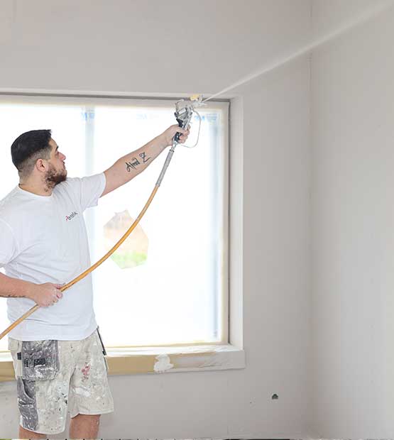 sprøjtemaling-af-perlelak